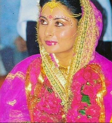 poonam dhillon marriage photo