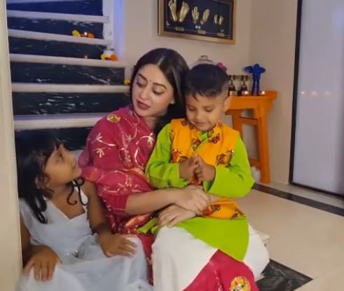 Mahhi Vij kids