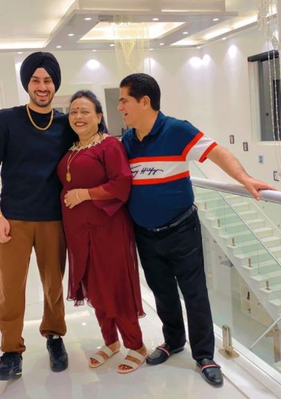 Rohanpreet Singh with his in-laws