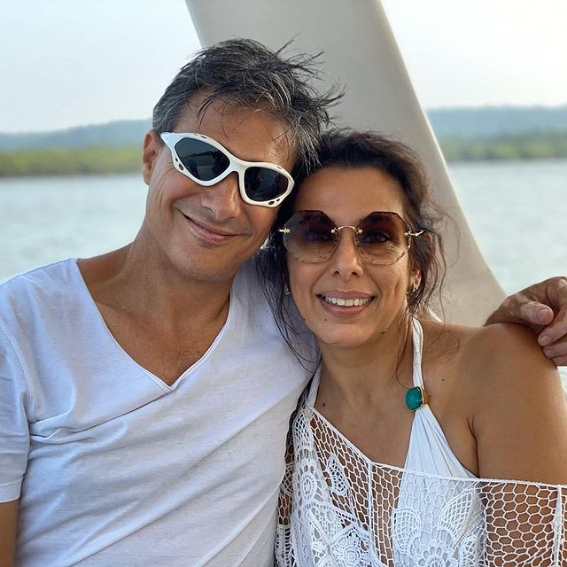 Pooja Bedi And Maneck Contractor 