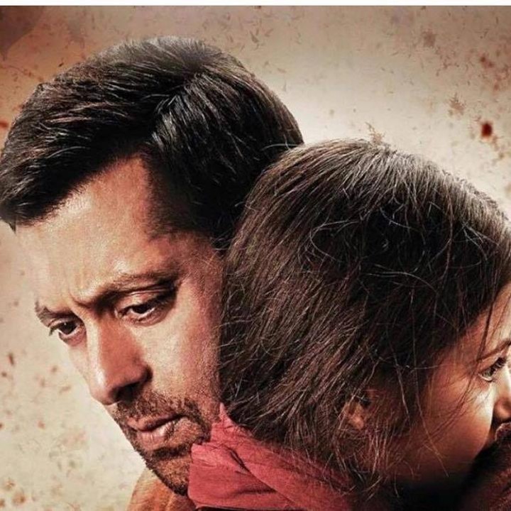 Harshaali Malhotra And Salman Khan