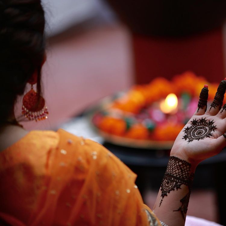 Yami Gautam Mehendi Ceremony