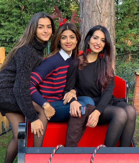 Shilpa Shetty Kundra and Reena Kundra