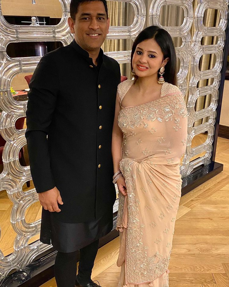 MS Dhoni Sakshi Dhoni 