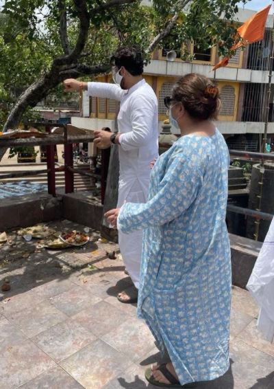 adhyayan suman grandmother