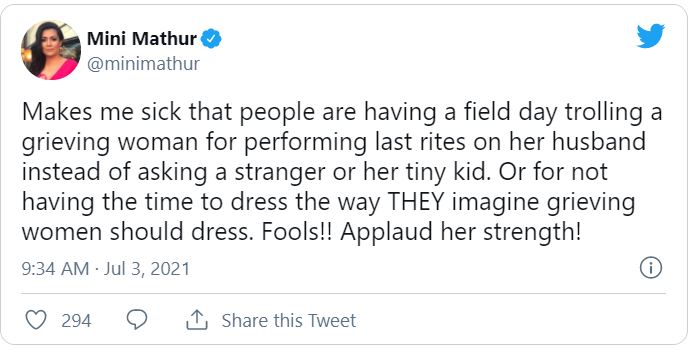 Mini Mathur supports Mandira Bedi