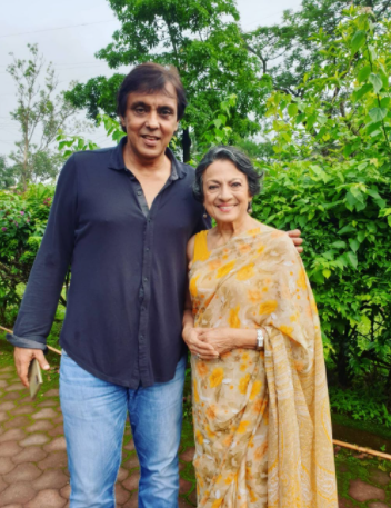 Tanishaa Mukerji Mother