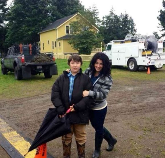 Frankie Jonas mother denise jonas