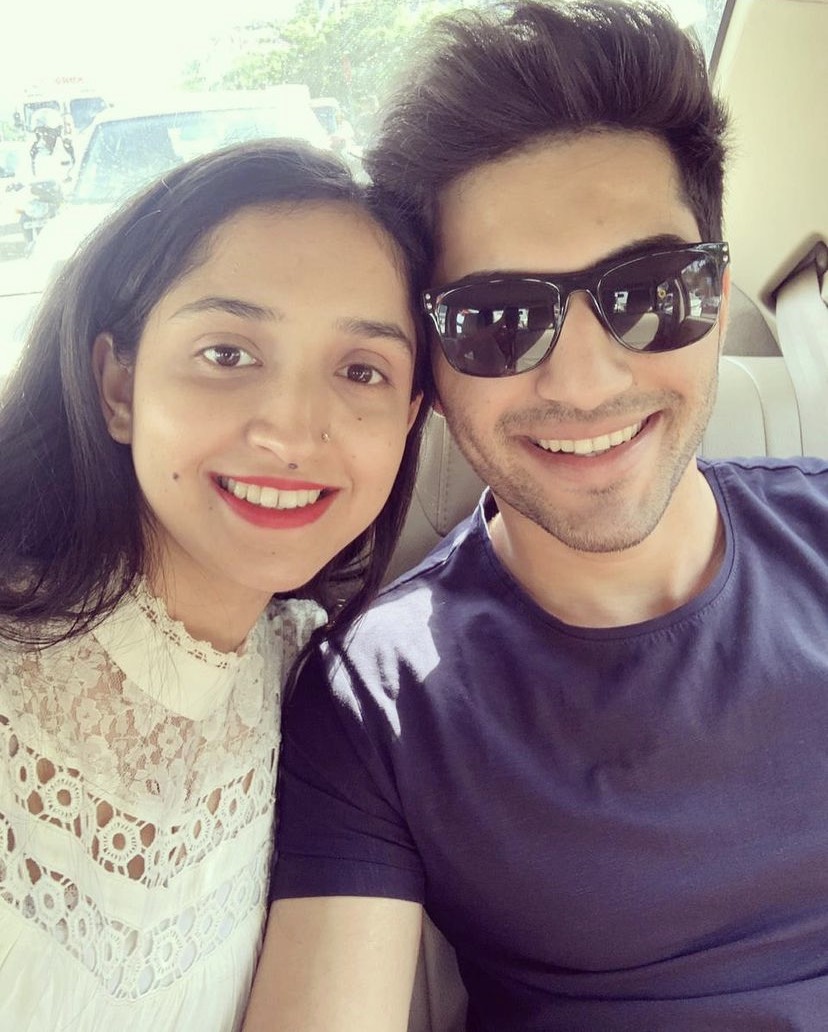 Akshay Kharodia Wife