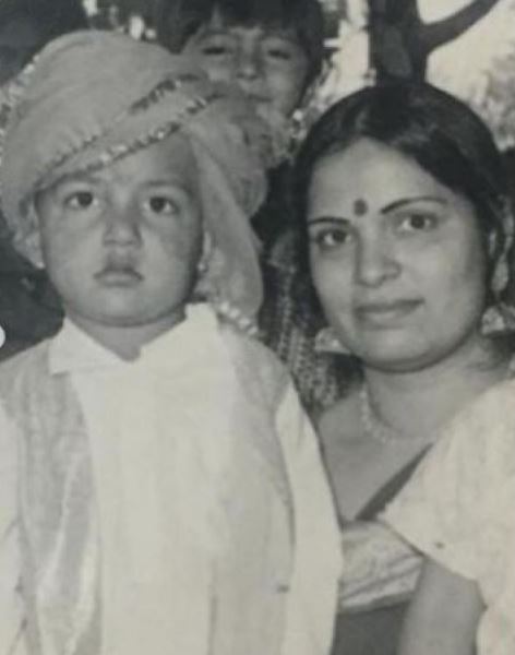 Sonu Sood mother