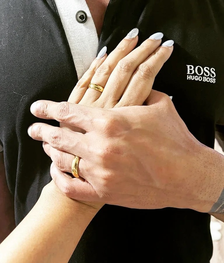 Pearl and Ashish's hand