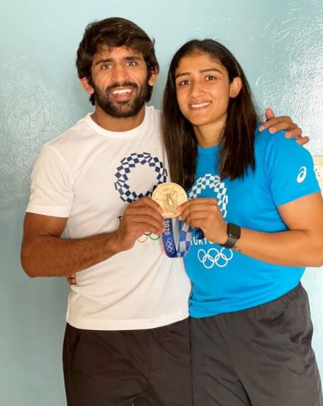 Bajrang Punia Sangeeta Phogat Bronze Medal Tokyo Tokyo Olympics