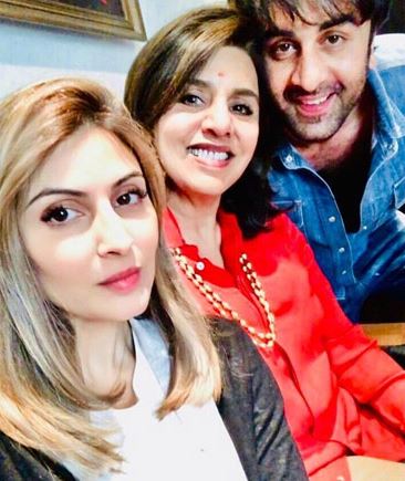 Ranbir Kapoor Neetu kapoor Riddhima Kapoor Sahn