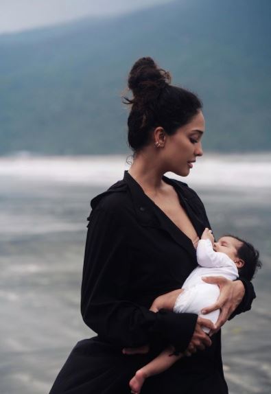 First pictures of Lisa Haydon's daughter