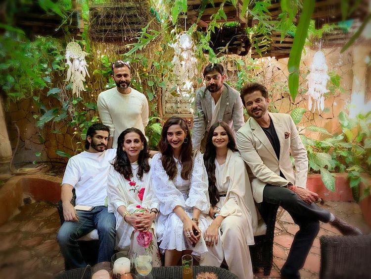 Anil Kapoor and family