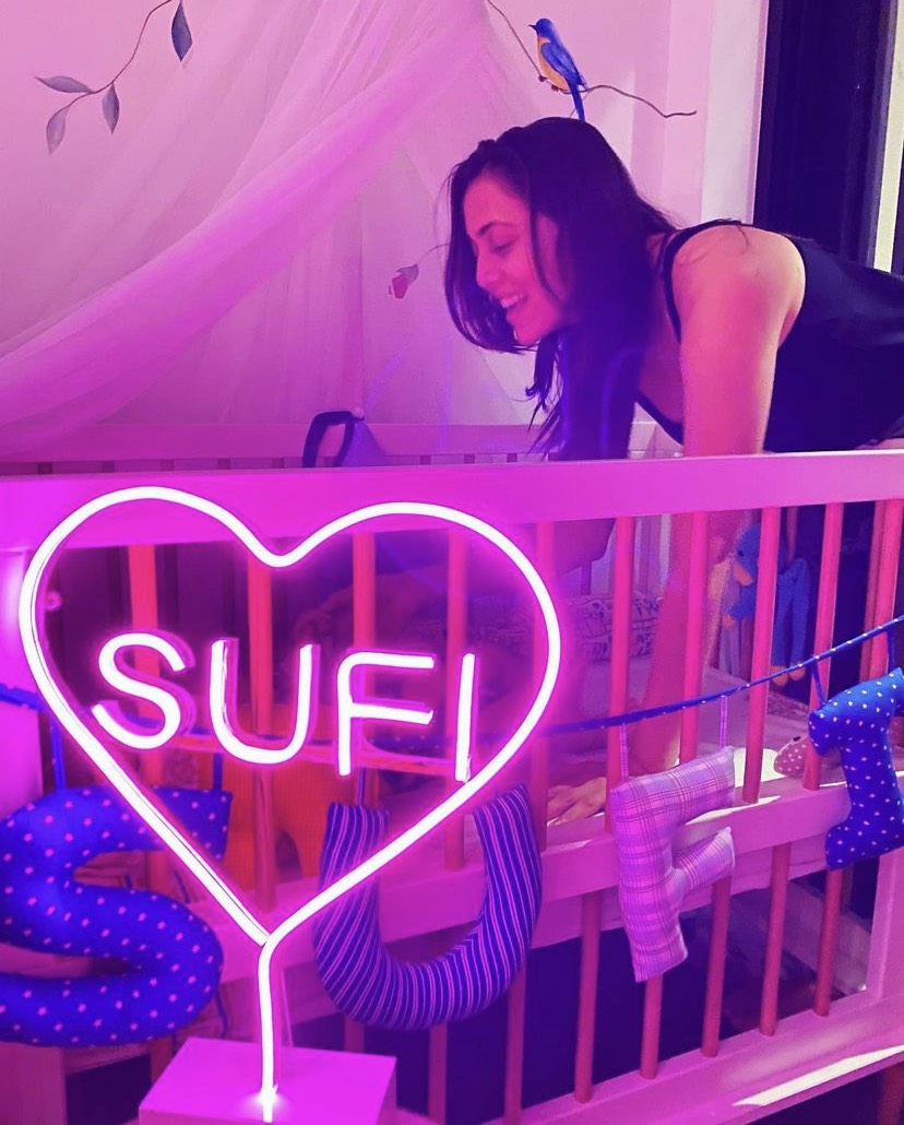 Nakuul mehta son nurser