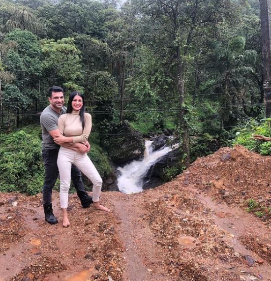 Eijaz Khan 47th birthday Pavitra Punia