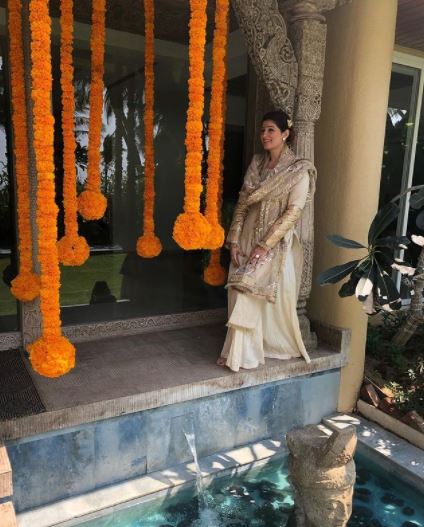 Akshay Kumar Twinkle Khanna Mumbai House Duplex