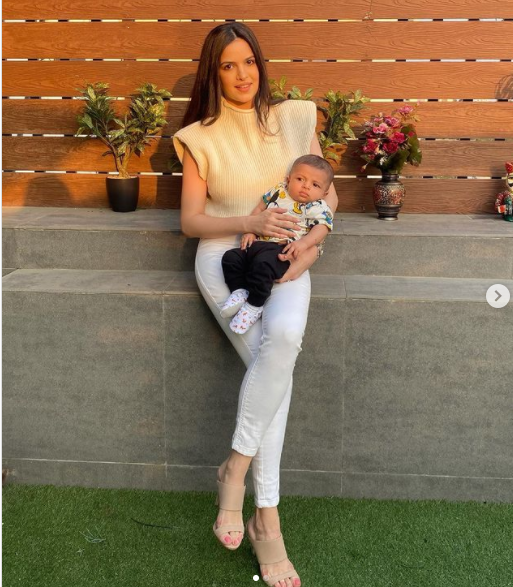 Hardik's wife in her lawn