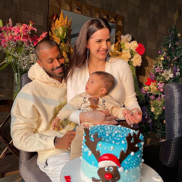 Natasa and Hardik with Agastya