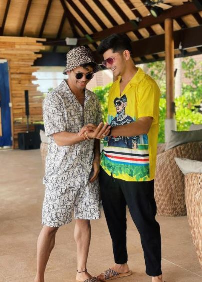 Siddharth Nigam Abhishek Nigam resemblance