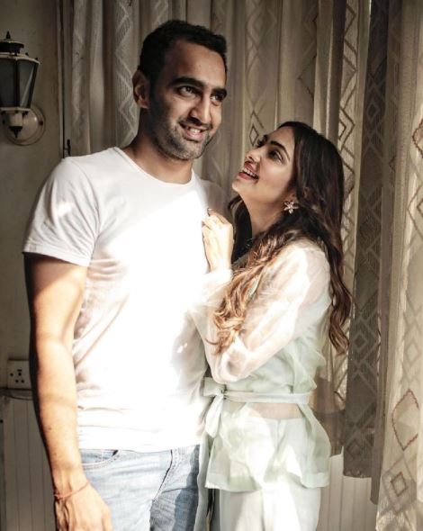 Pooja banerjee Sandeep