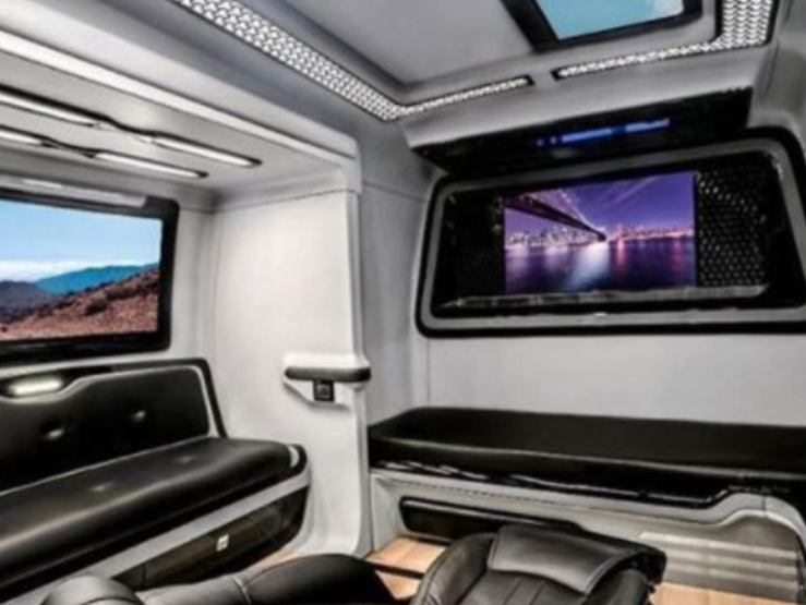 Allu Arjun vanity van caravan Falcon pictures 