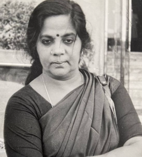 Hema Malini mother Jaya Chakravarthy