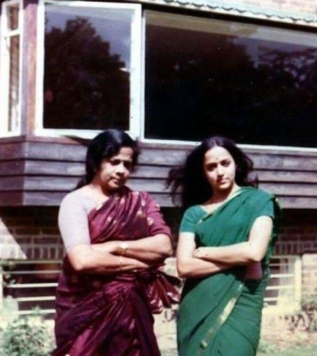 Hema Malini mother Jaya Chakravarthy