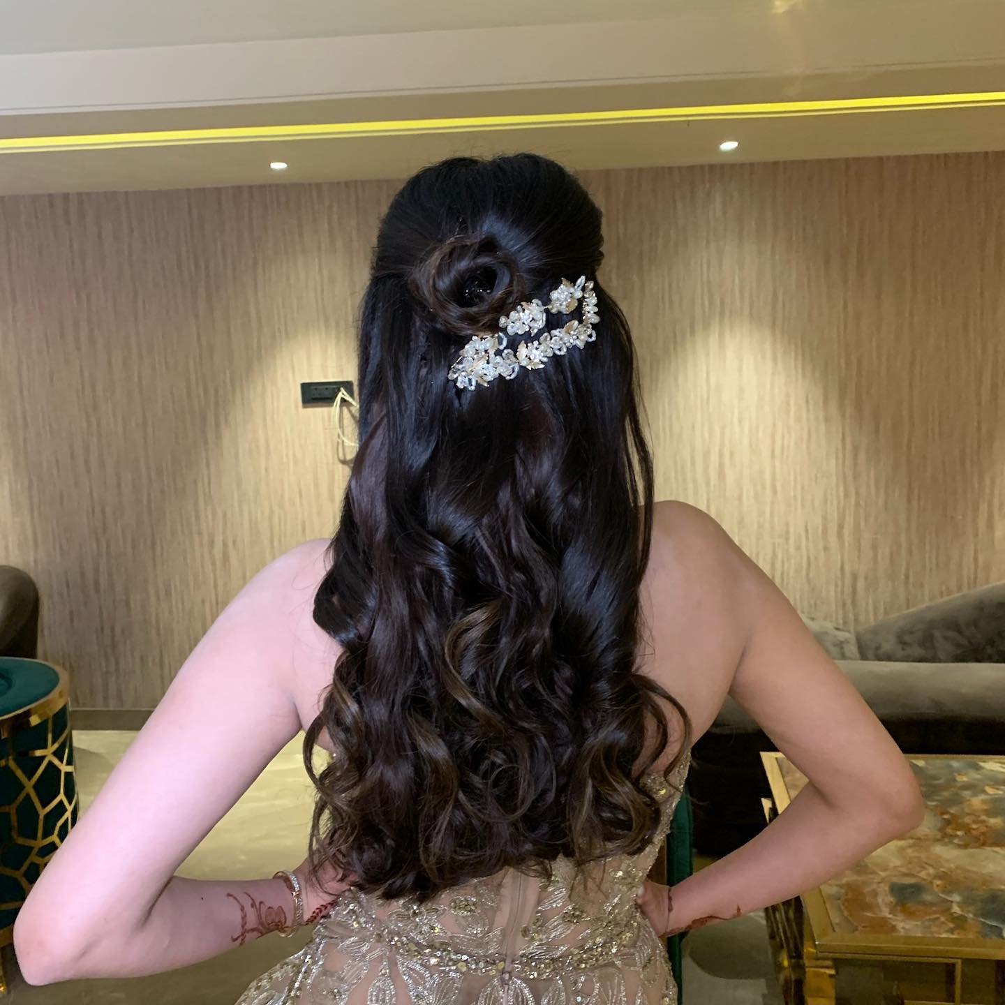 How to Wear Your Hair Open for your Wedding | Be Beautiful India