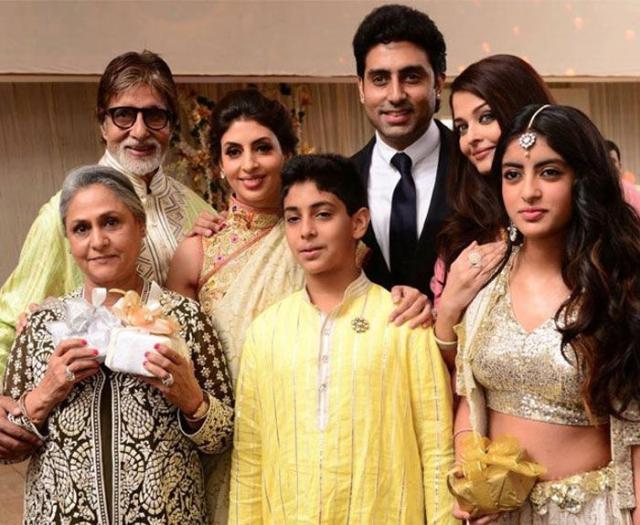 Amitabh bachchan and his family