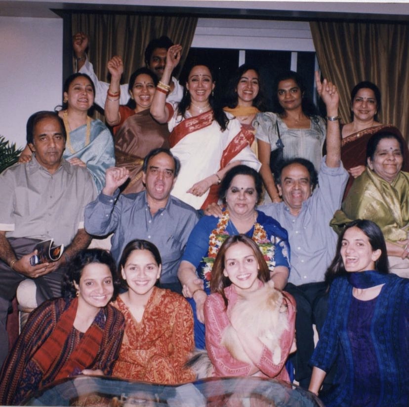 Hema Malini Mom and Daughters