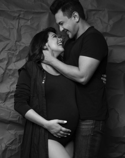 shweta aditya baby bump