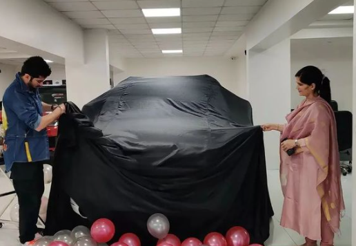 raqesh bapat audi Q7 price