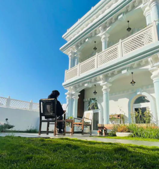 nawazuddin siddiqui home