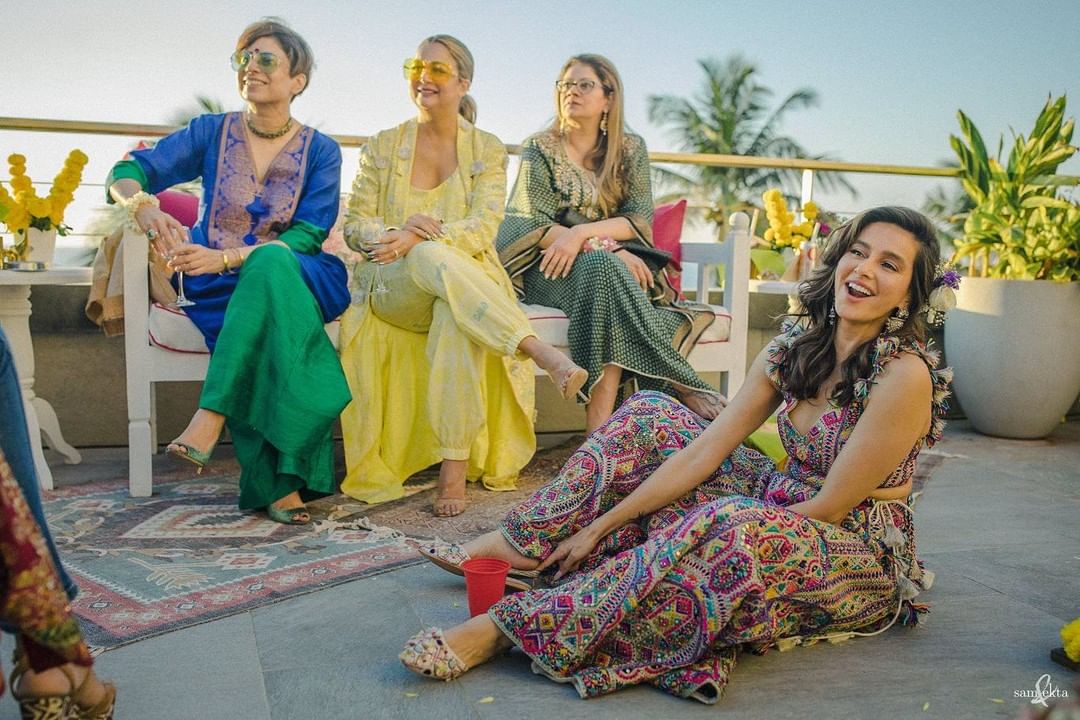 Shibani dandekar farhan akhtar mehendi ceremony pictures