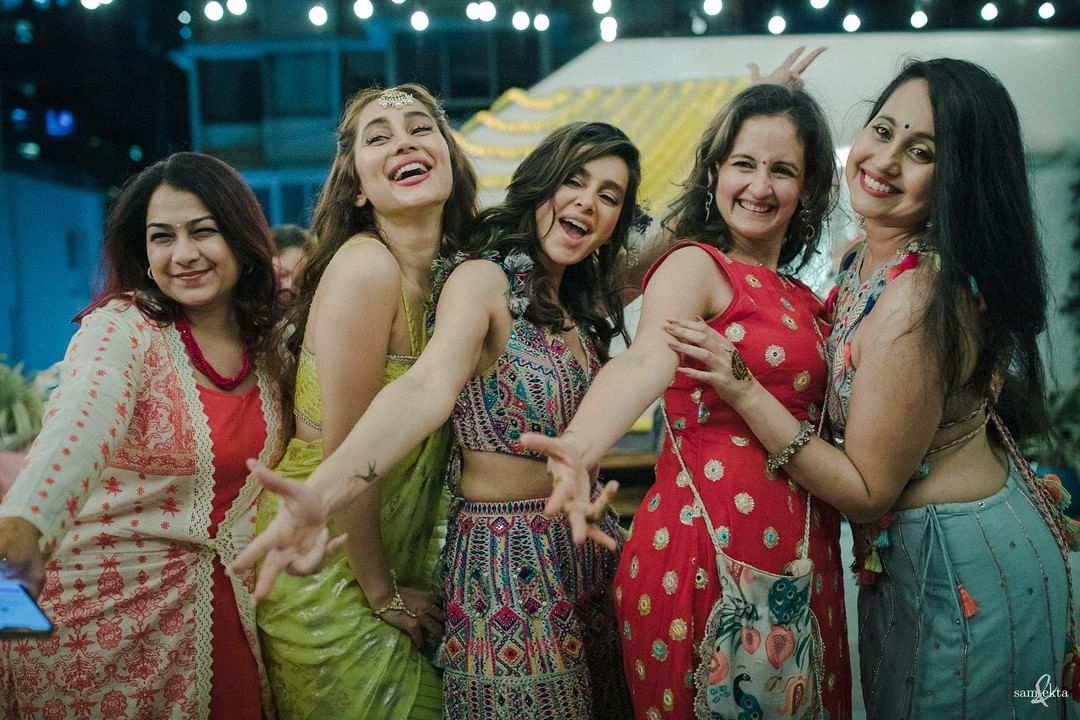 Shibani dandekar farhan akhtar mehendi ceremony pictures