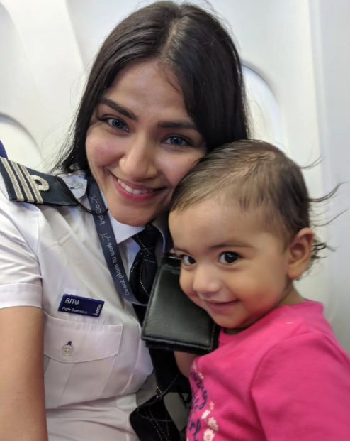 Gaurav Taneja Ritu Rathee Flying Beast Couple Kids Smart Jodi