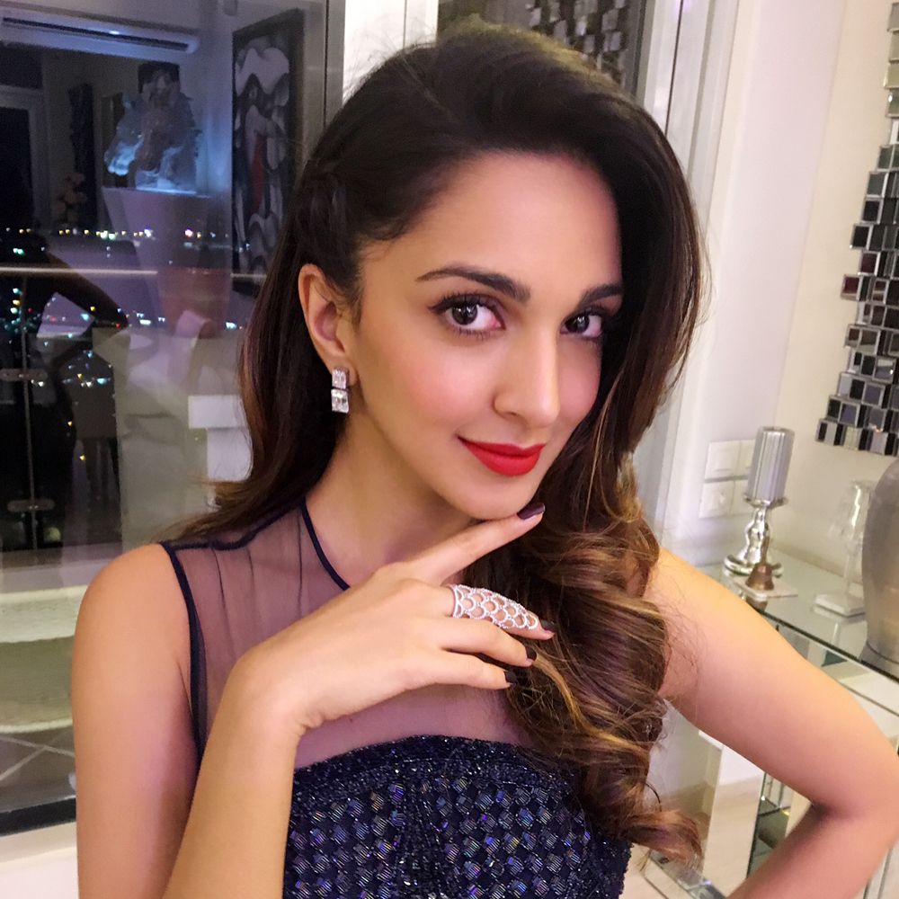 Kiara Advani's all-white living room is straight out of a fairy tale