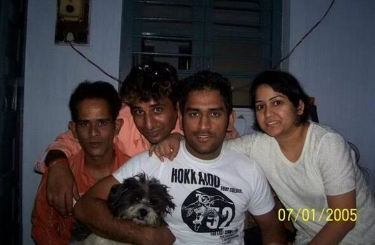 ms dhoni sister brother narendra singh dhoni
