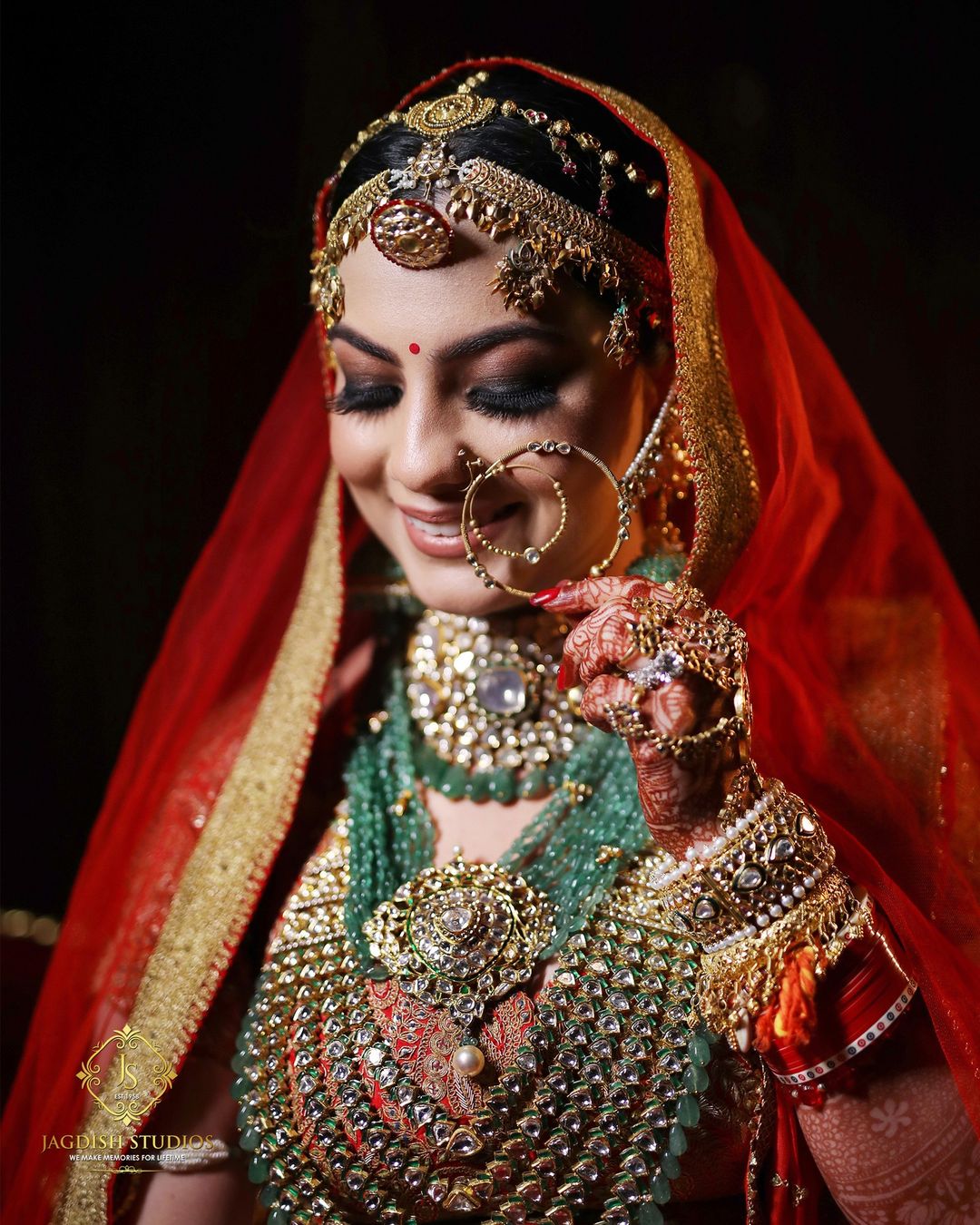 Bride Dons Rani Pink Lehenga From Abu Jani-Sandeep Khosla, Stuns In ...