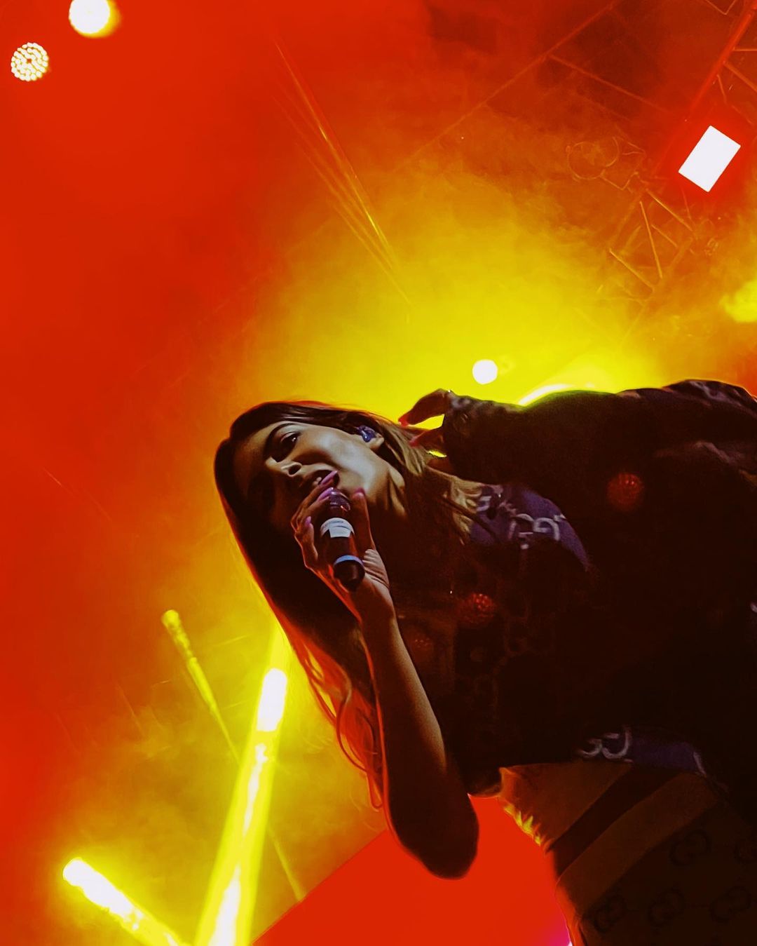 Kumar Mangalam Birla Daughter Ananya Birla Bold Pictures Singer