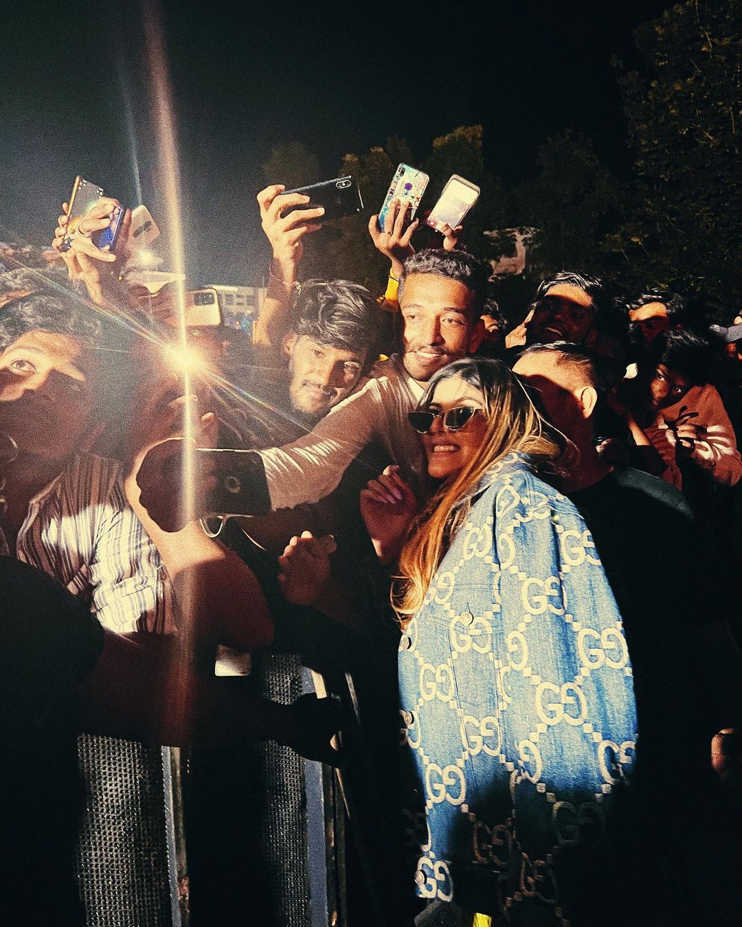 Kumar Mangalam Birla Daughter Ananya Birla Bold Pictures Singer