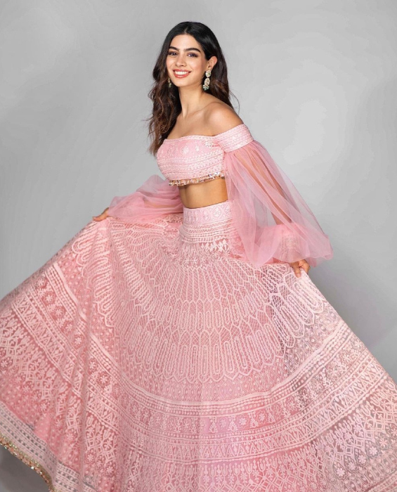 khushi kapoor desi looks