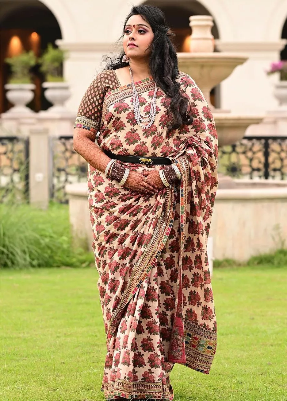 Saree Hacks: How to Wear Open Pallu | How to Wear Saree for Beginners | Tia  Bhuva - YouTube