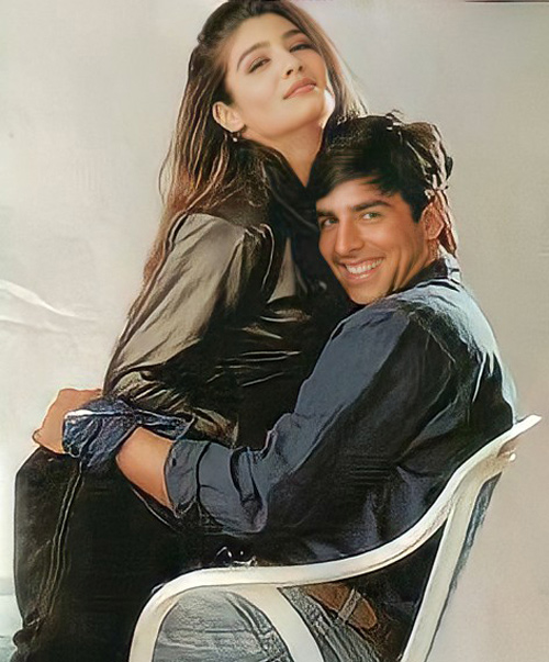 akki with raveena 