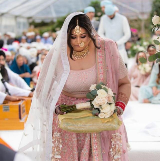 Plus Size Bridal Fashion 20 Curvy Brides In Stunning Designer Outfits 