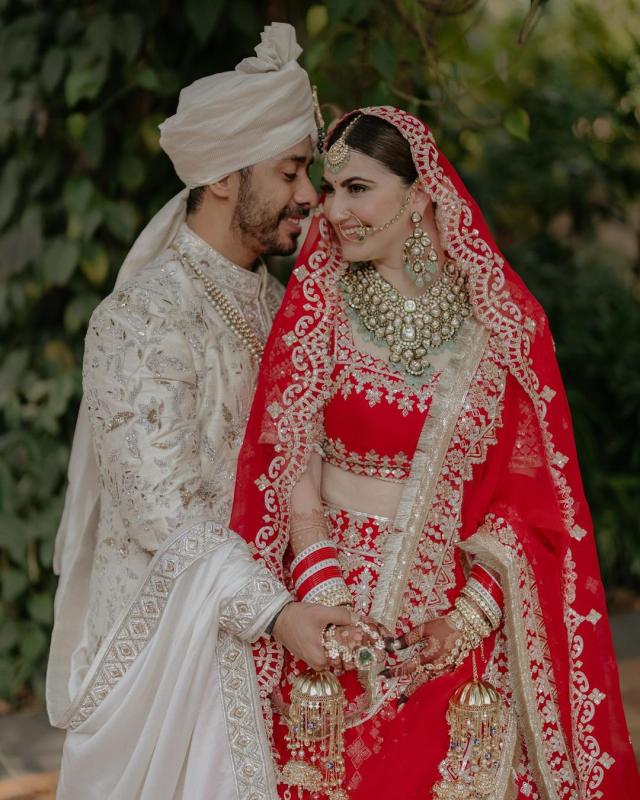 Shivaleeka and Abhishek wedding attire