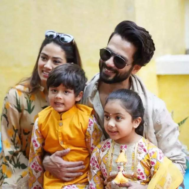 Shahid Kapoor and his family