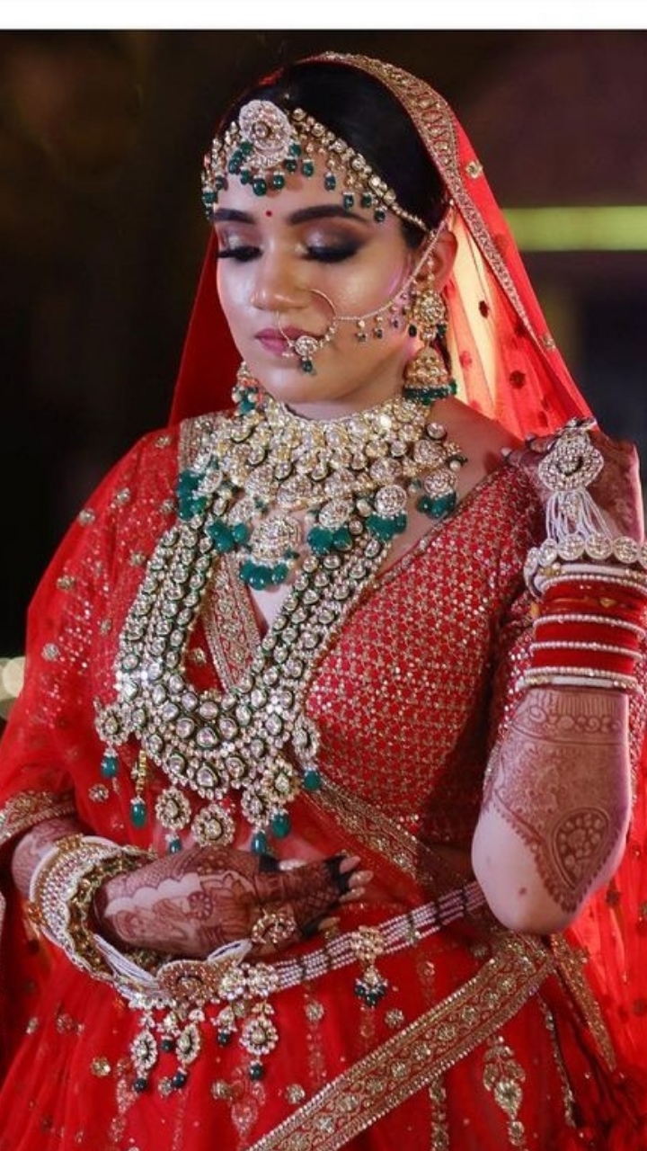 Stunning Brides Who Wore & Rocked in Red Traditional | SUGAR Cosmetics